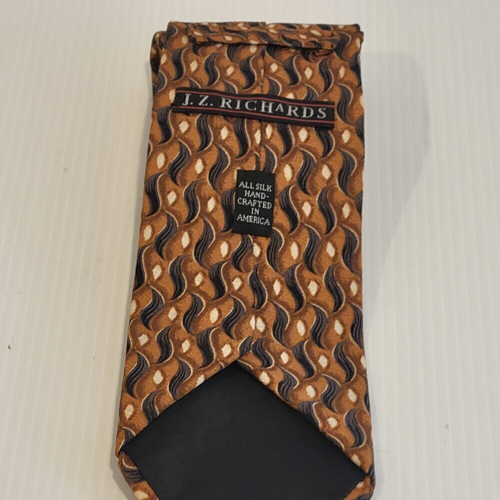 JZ Richards Silk Tie Premium Orange & Dark Blue Paisley USA Classic 3 3/4" x 58"